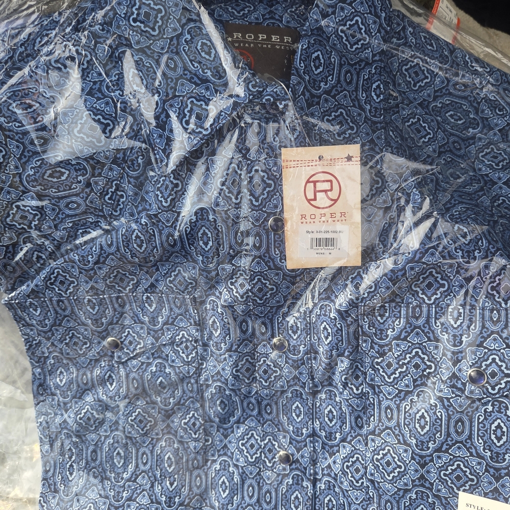 Roper Men's Blue Geometric Button Down Shirt